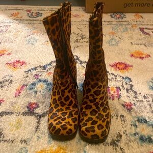 Leopard print fur boots